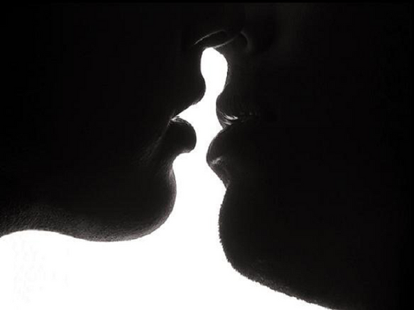 Passionate Kisses by VS Type Fragrance Oil